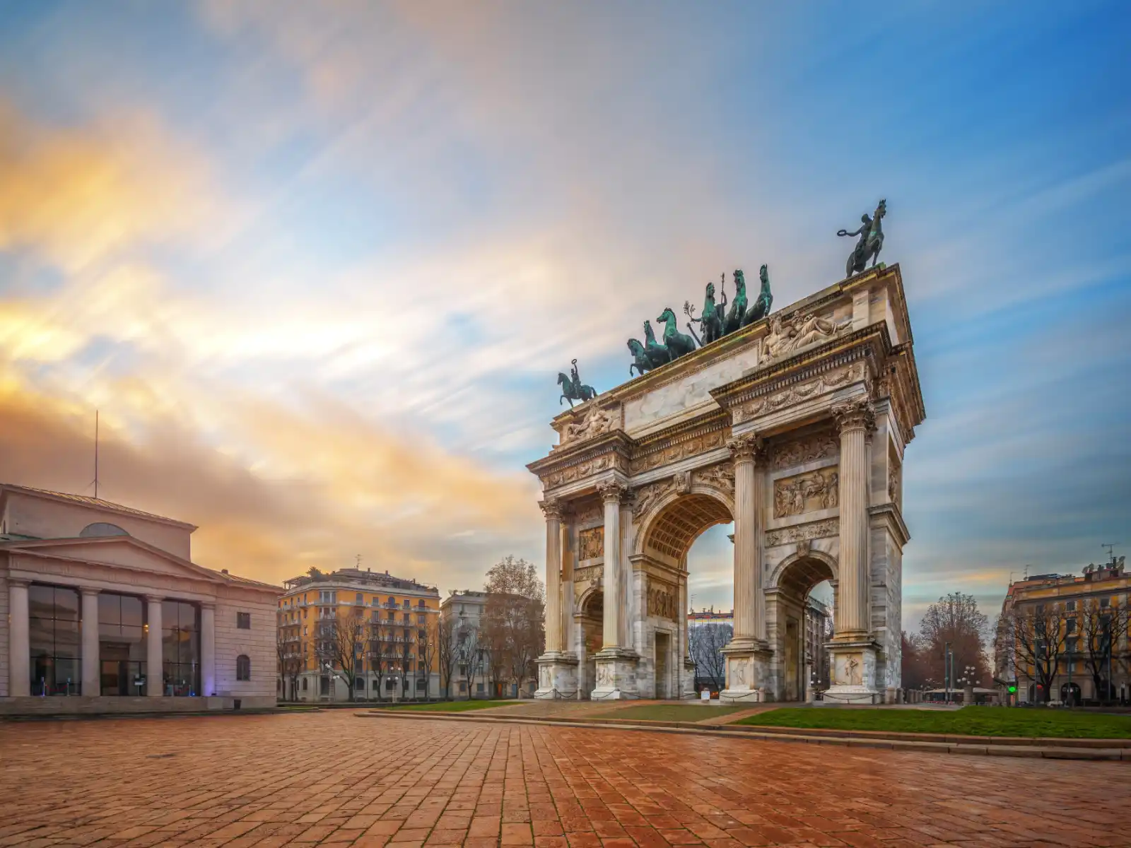 Arco della Pace, Milan