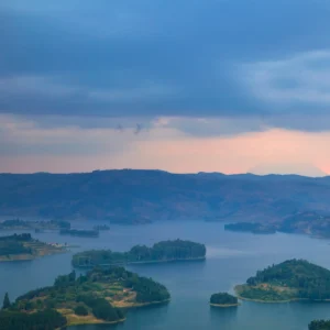 lake-bunyonyi-uganda